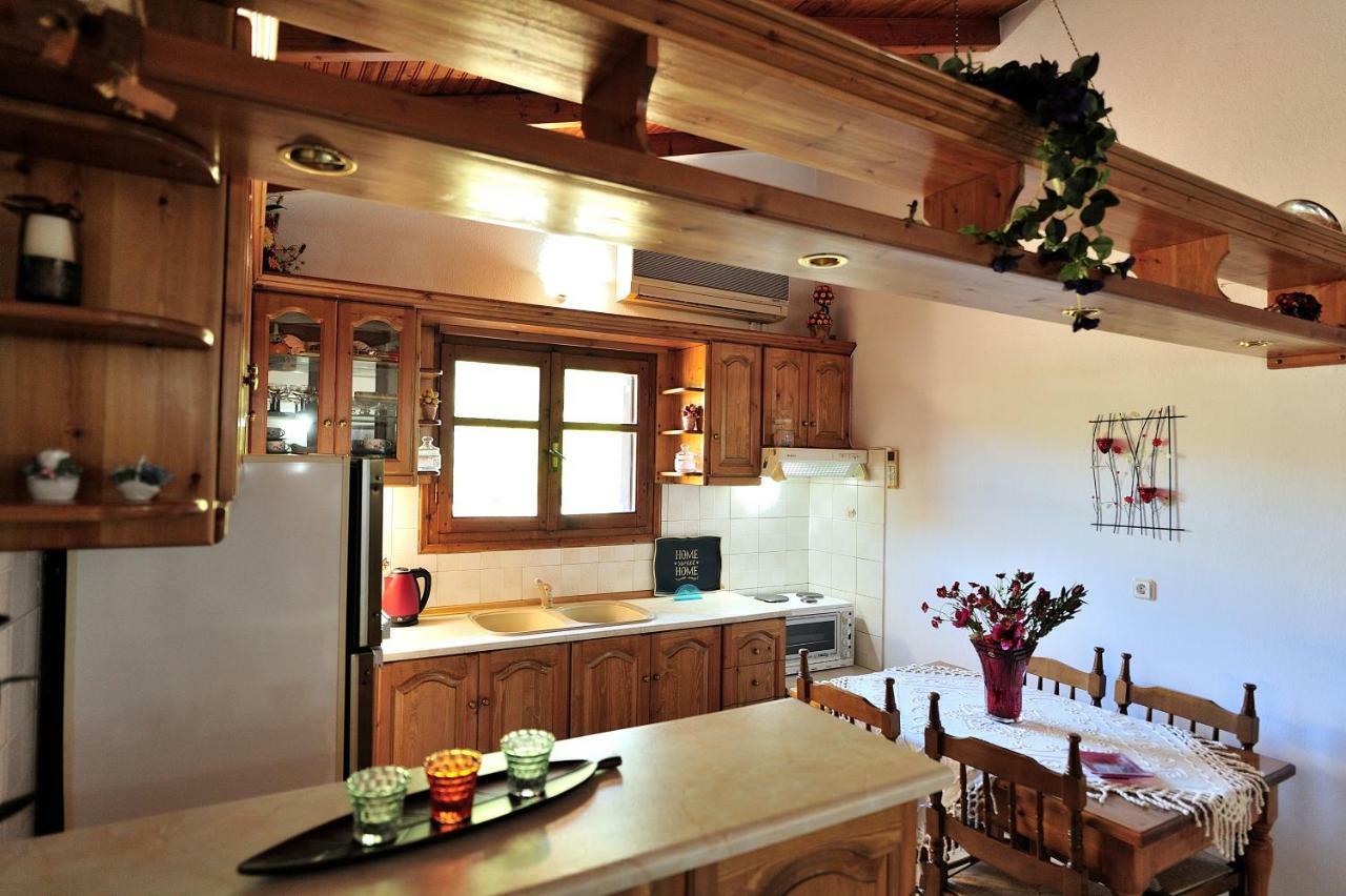 Anastazia Paradise Kolios ภายนอก รูปภาพ