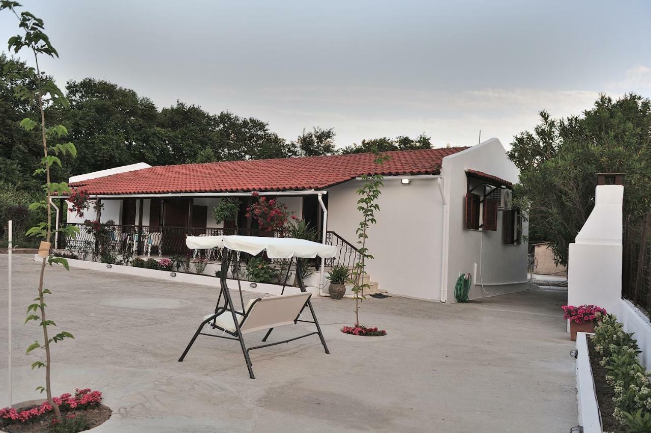 Anastazia Paradise Kolios ภายนอก รูปภาพ